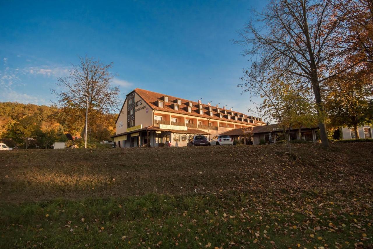 Hotel Bartholomaeus Zeitlarn ภายนอก รูปภาพ